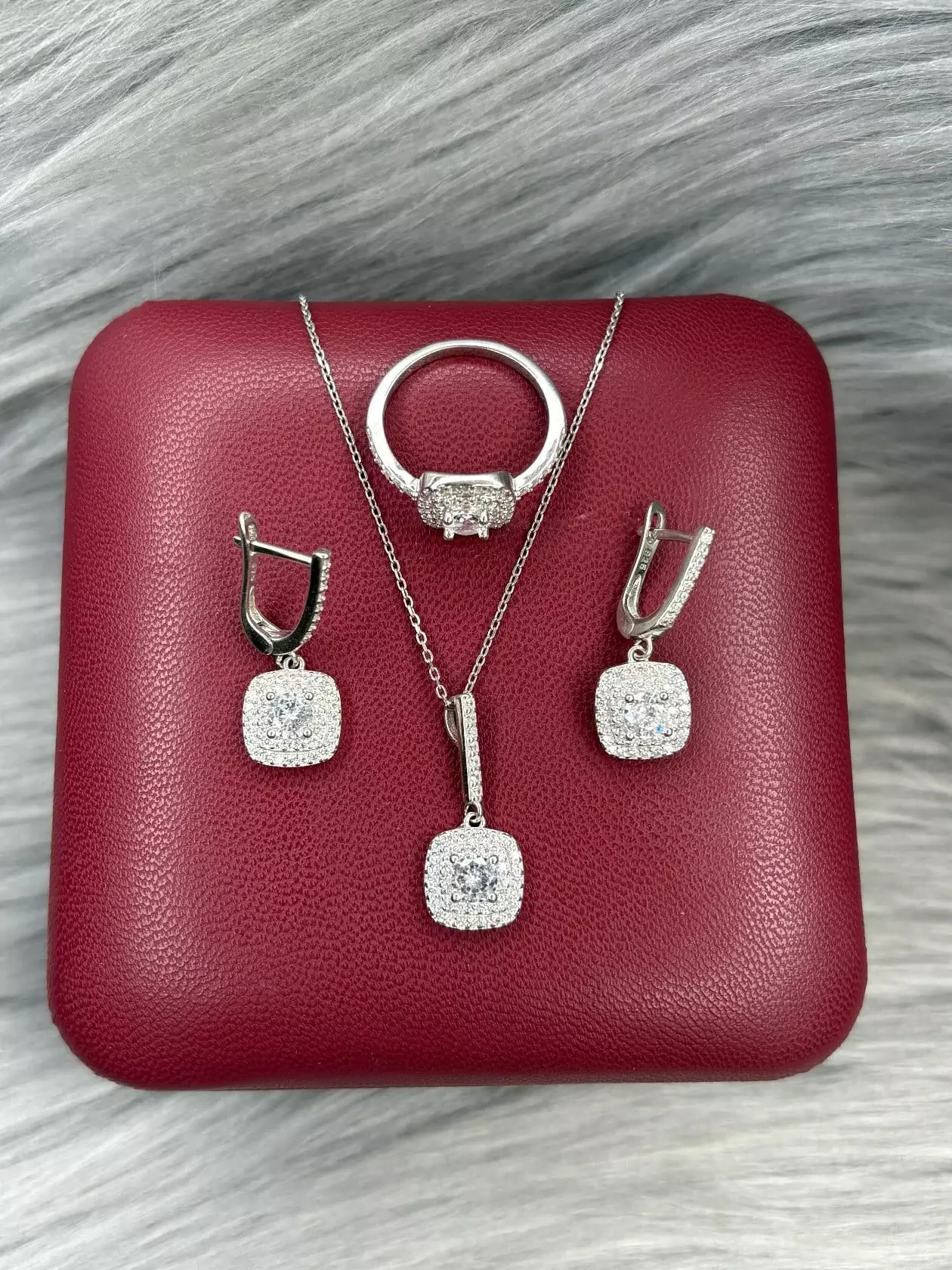 Gümüş dəst 925 əyar zirkon qaşlı, 11.75gr, GB_CD9572